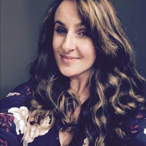 Meet your Posher, Ilona